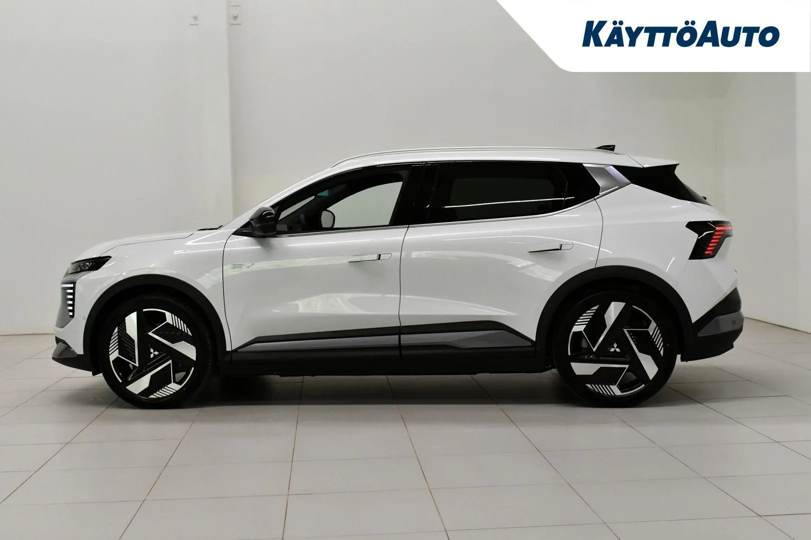 Mitsubishi Eclipse Cross ZRL-671 carousel image