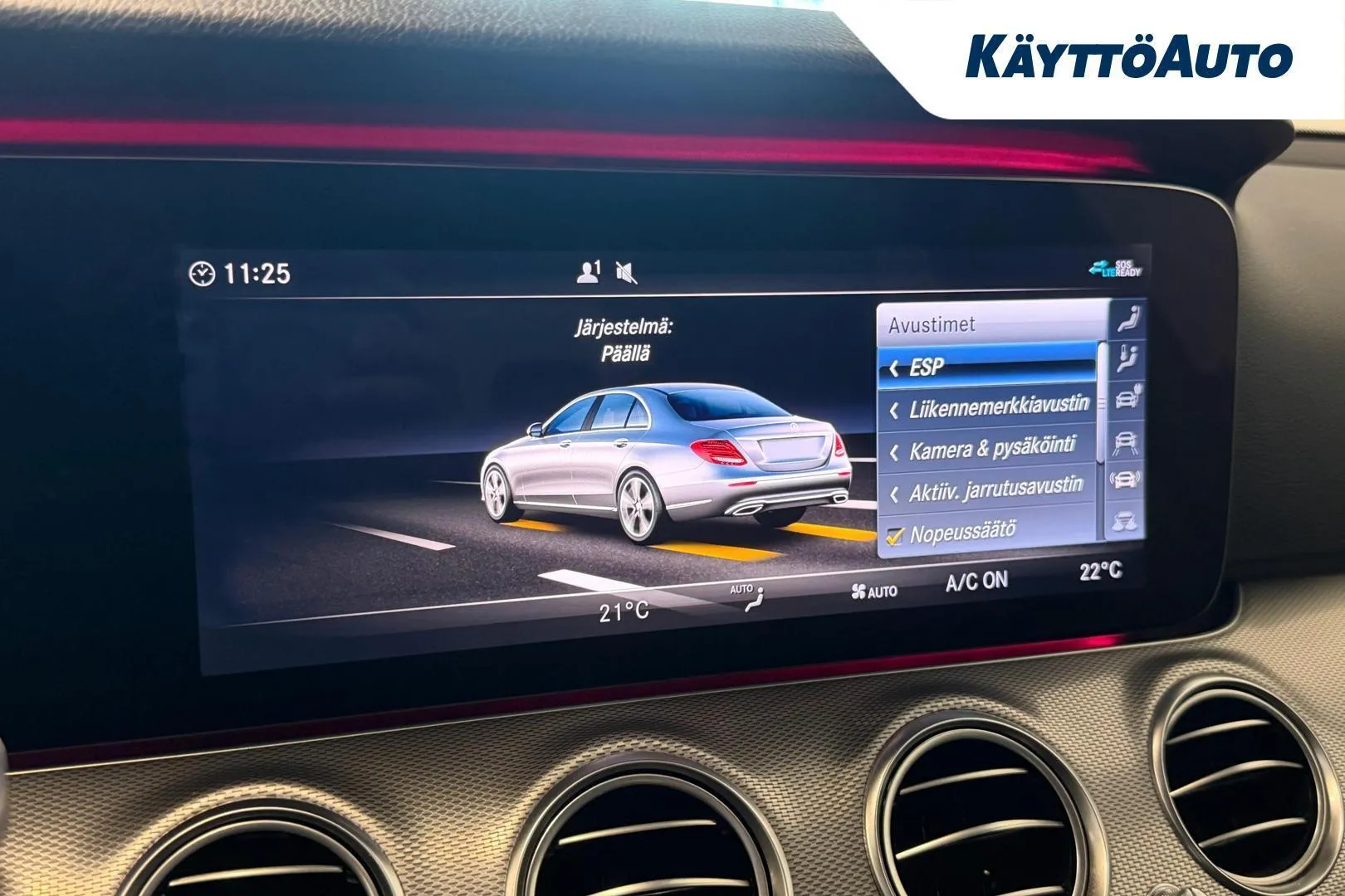 Mercedes-Benz E XXH-685 carousel image