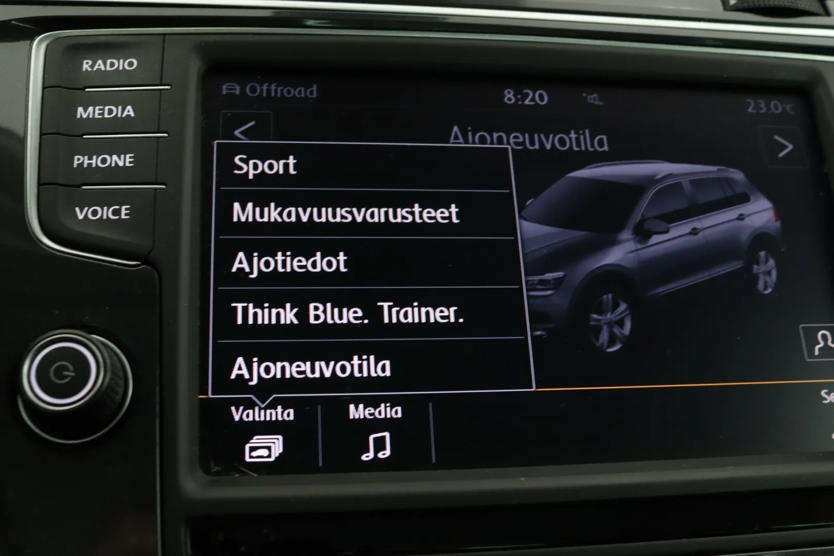 Volkswagen Tiguan SNS-772 carousel image