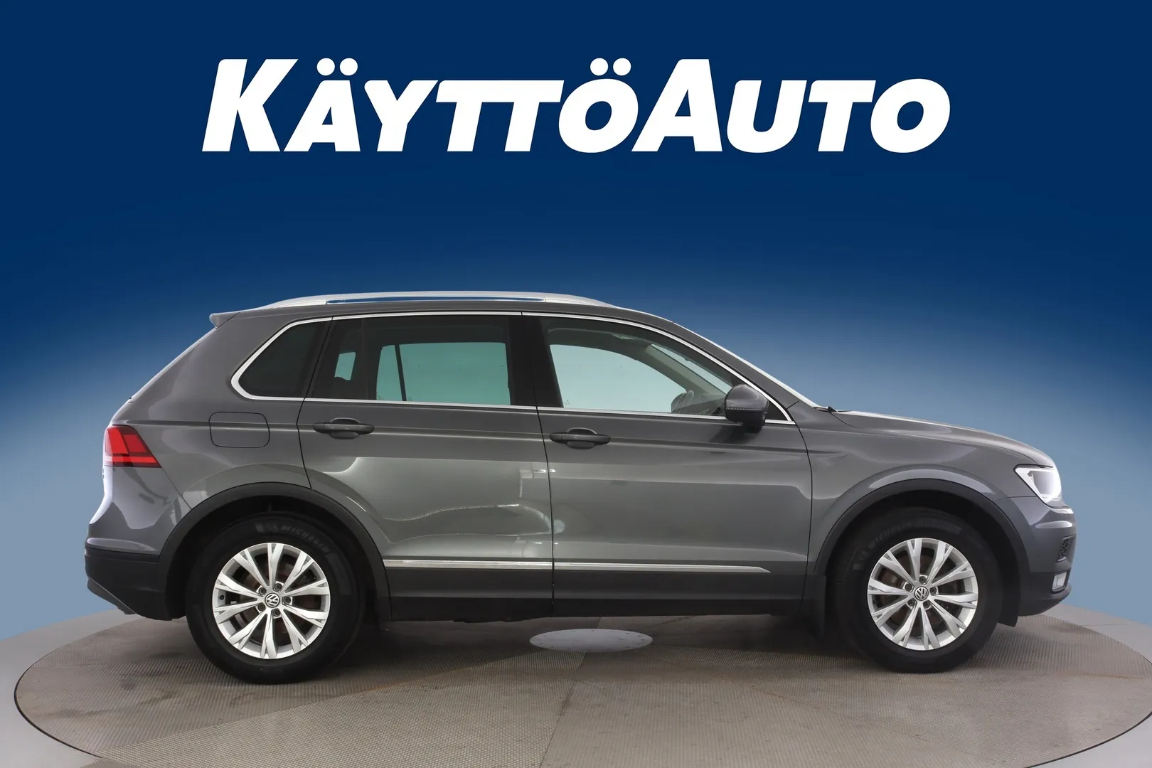 Volkswagen Tiguan SNS-772 carousel image