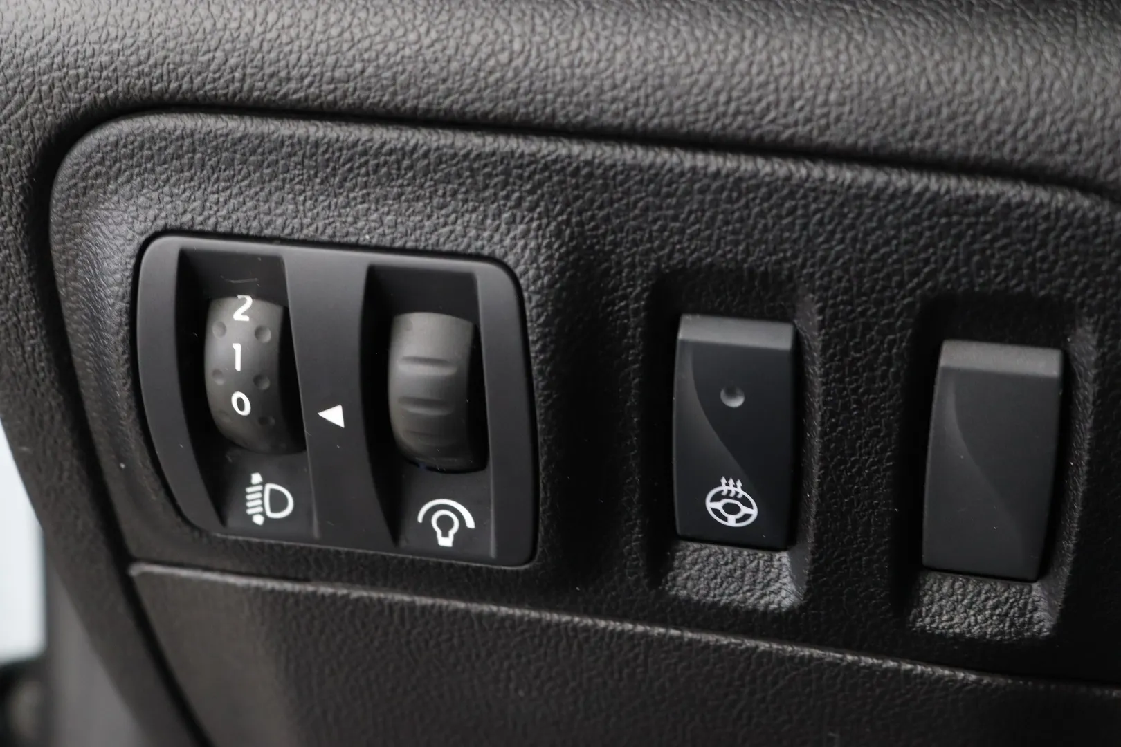 Renault Megane NOB-527 carousel image