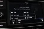Volkswagen Transporter YKY-726 carousel thumbs