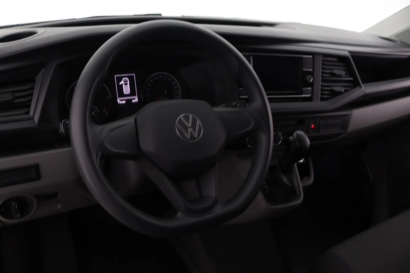 Volkswagen Transporter YKY-726 carousel image