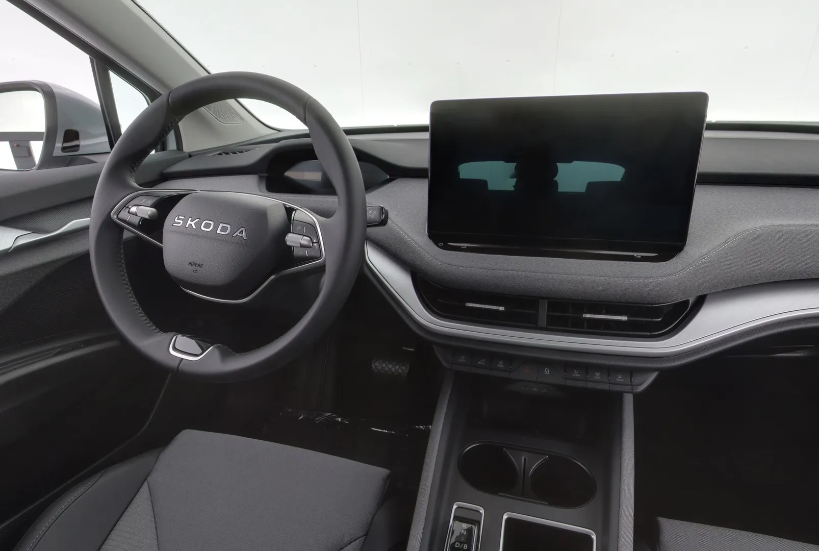 Skoda Enyaq FSY-340 carousel image