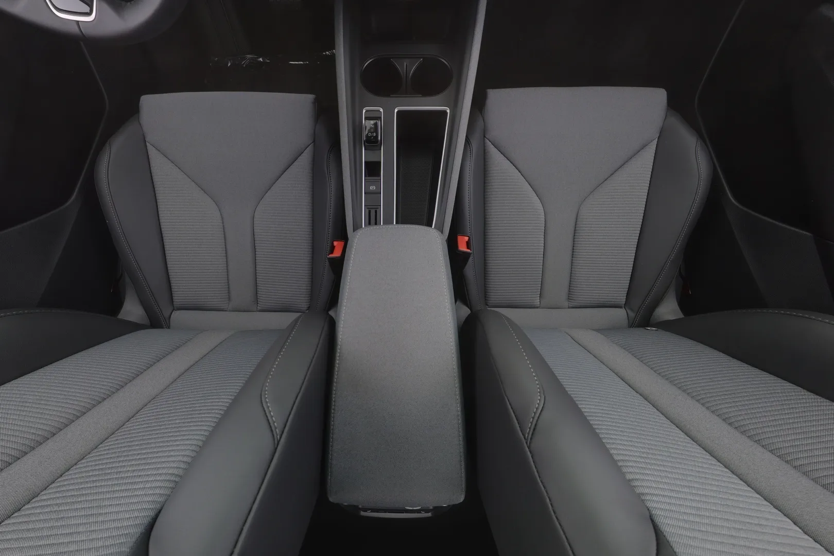 Skoda Enyaq FSY-340 carousel image