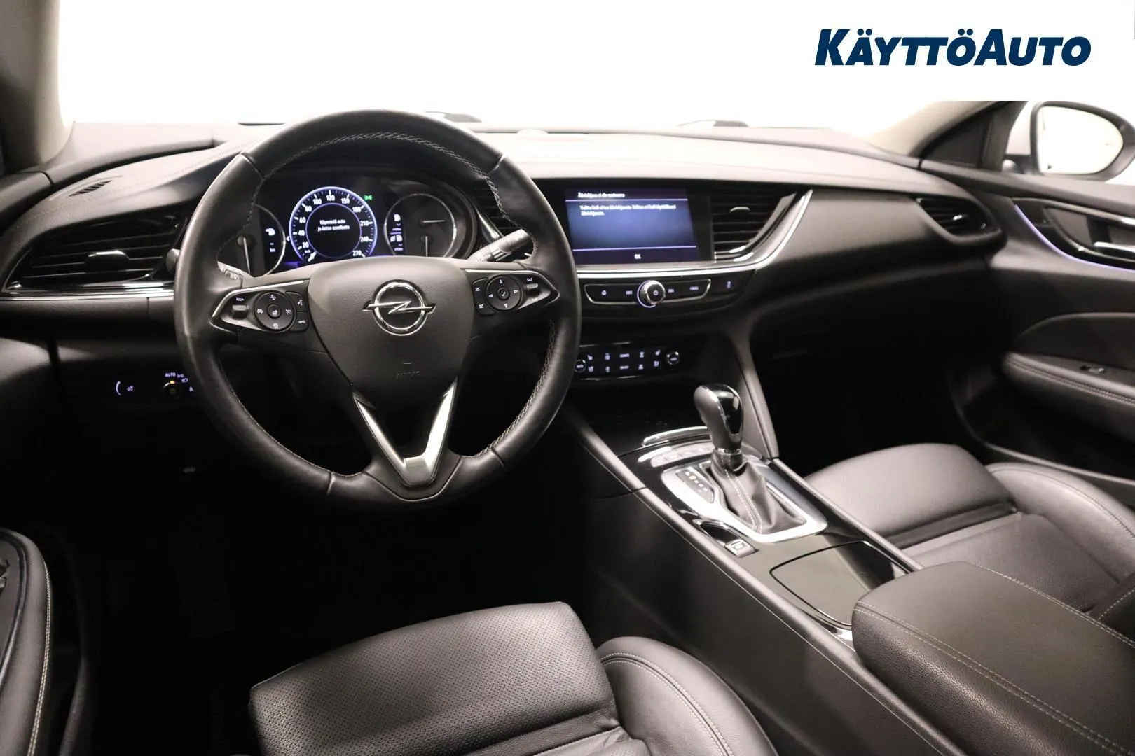Opel Insignia MVZ-897 carousel image
