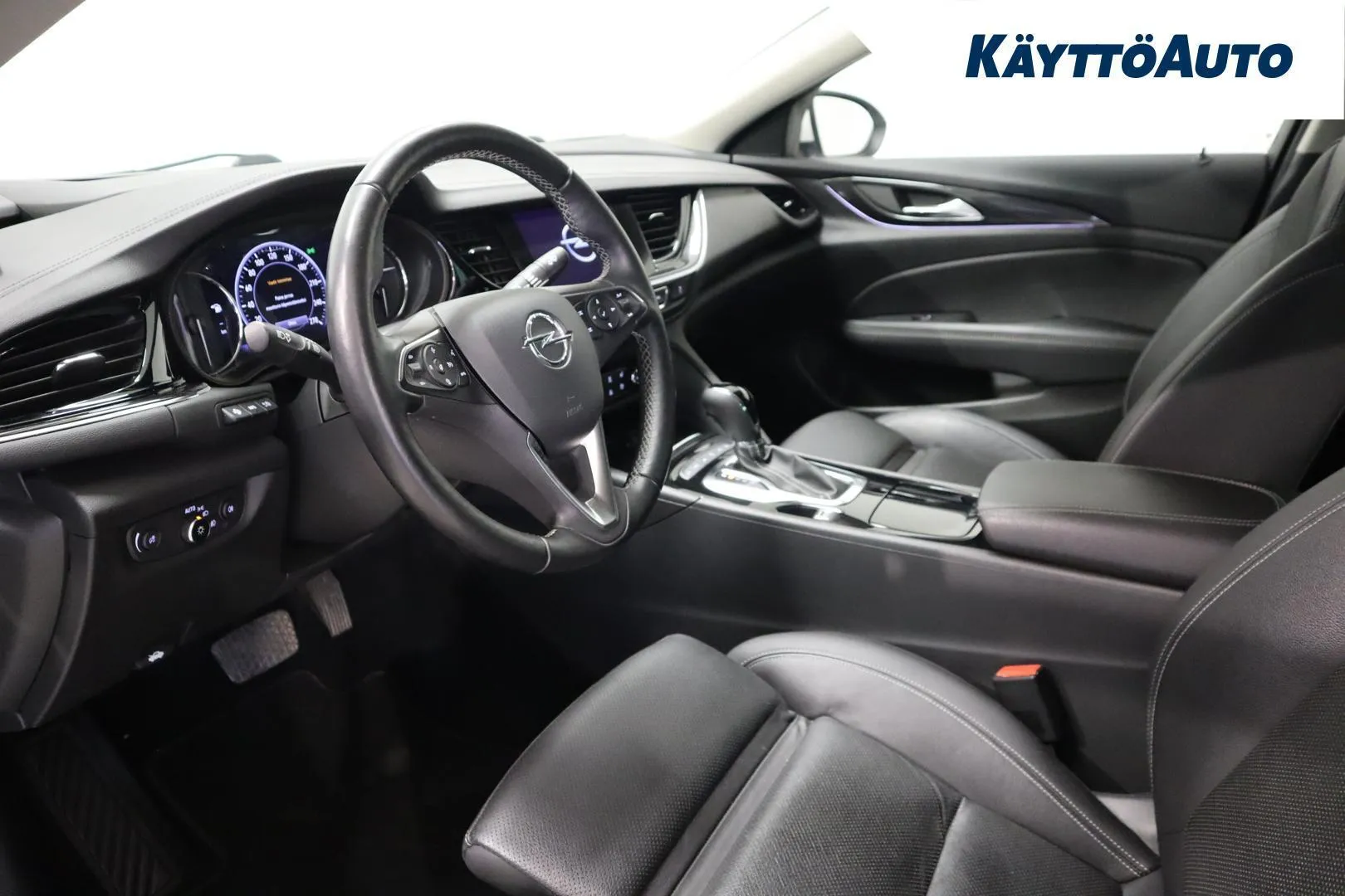 Opel Insignia MVZ-897 carousel image