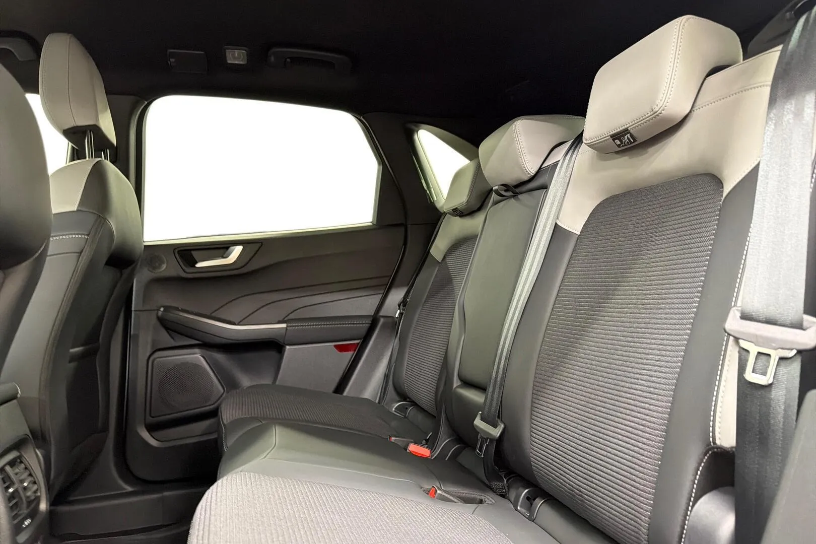 Ford Kuga NOM-509 carousel image
