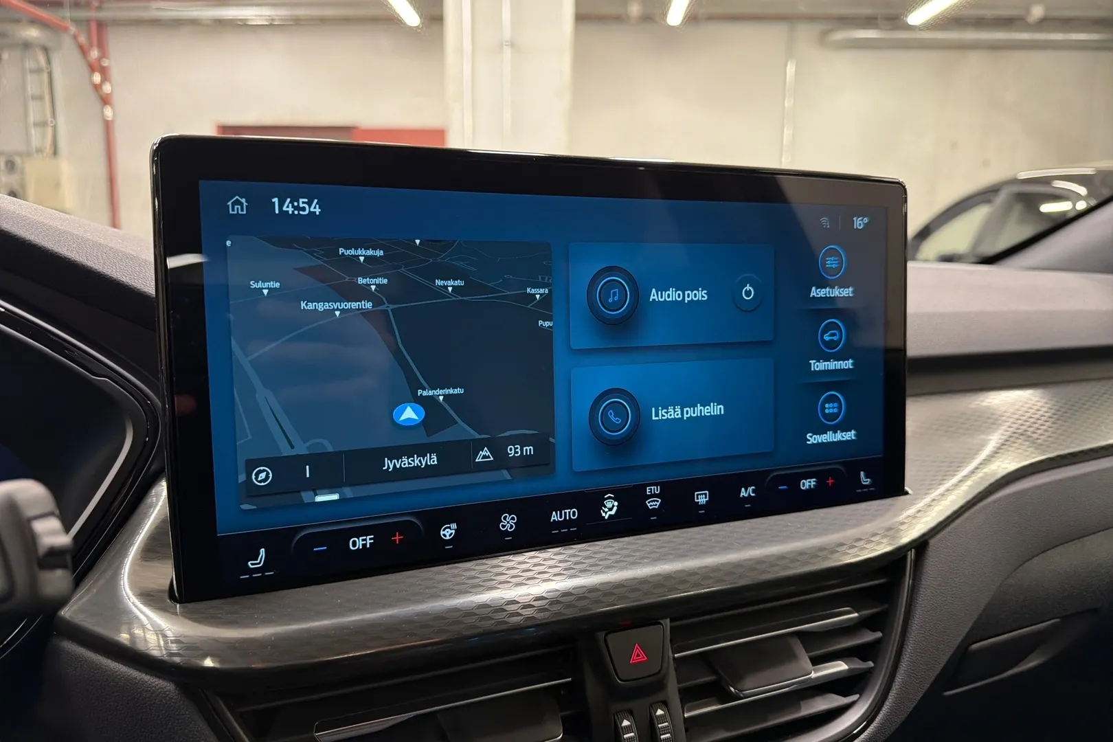 Ford Kuga ZRL-171 carousel image