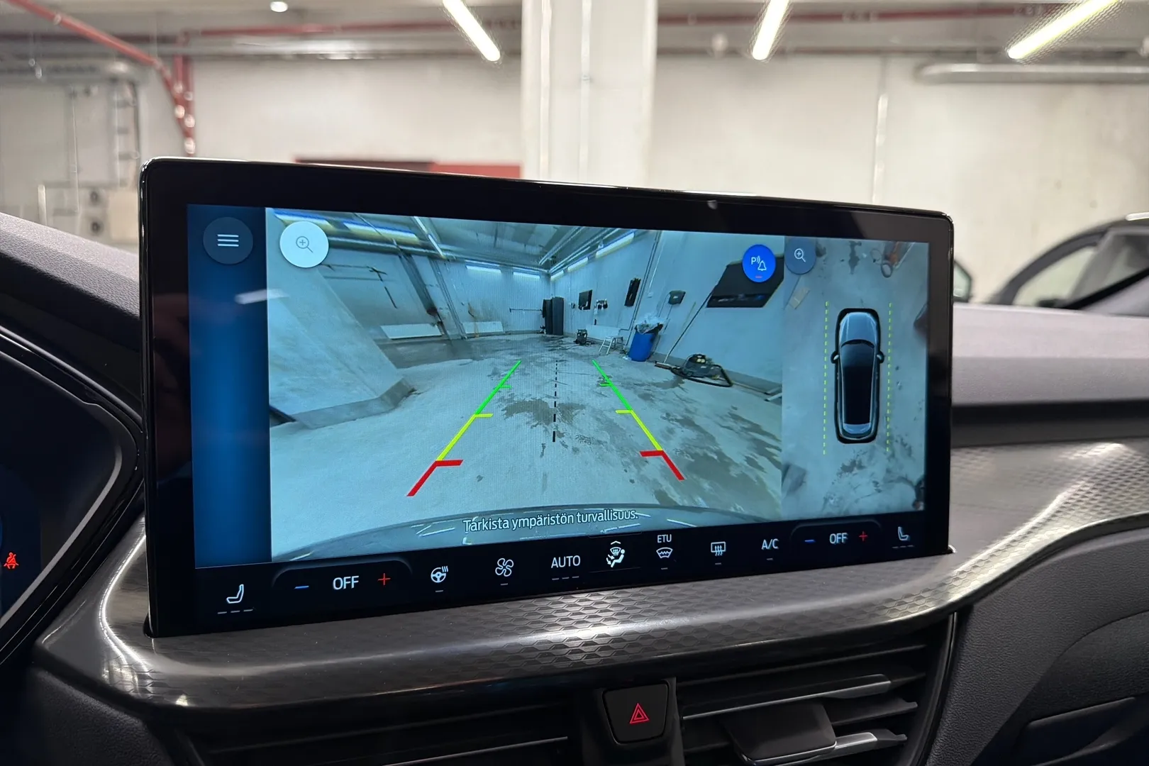 Ford Kuga ZRL-171 carousel image