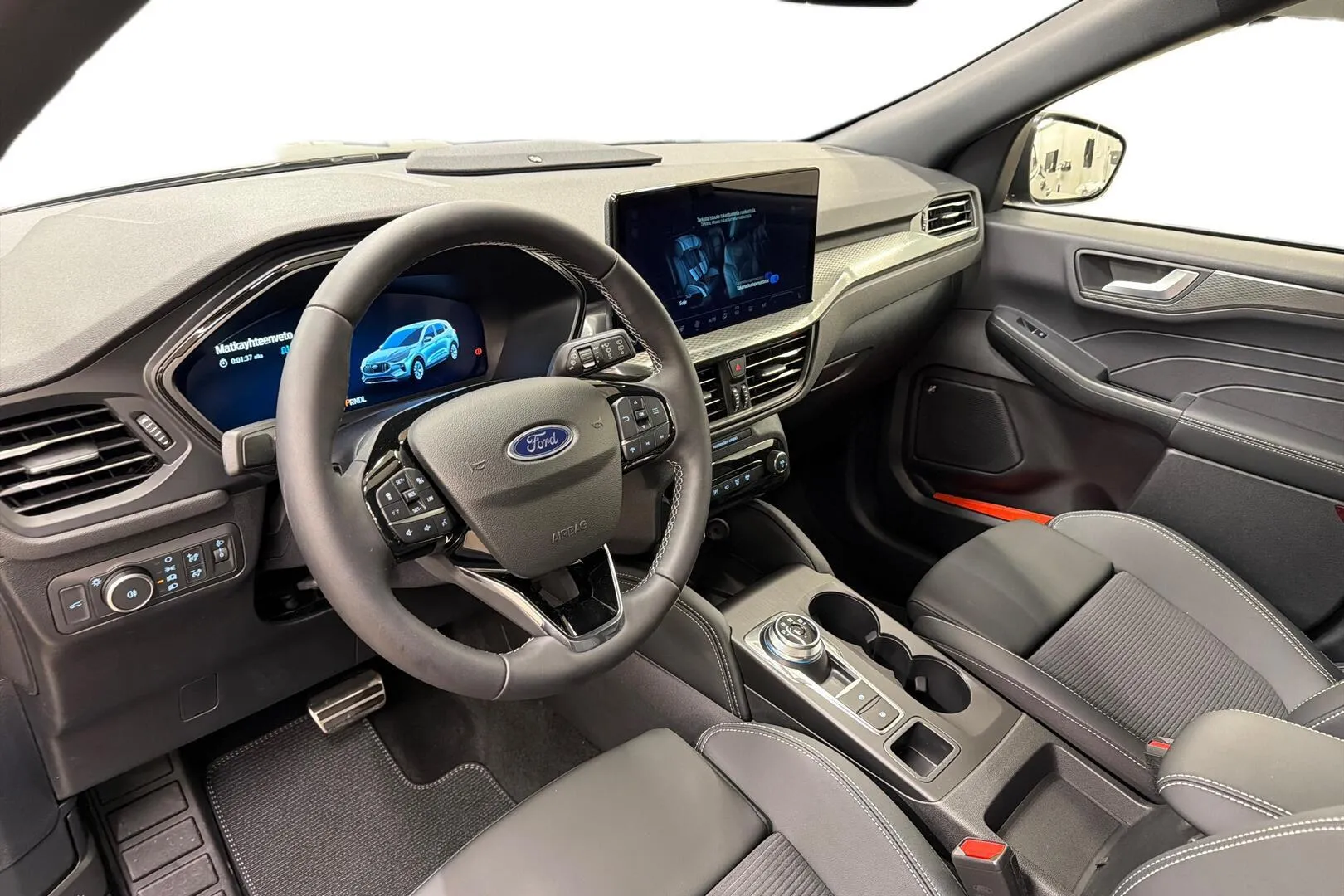 Ford Kuga NOM-511 carousel image