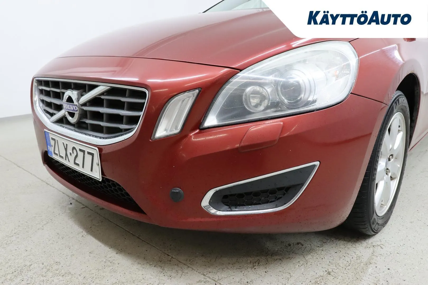 Volvo V60 ZLX-277 carousel image