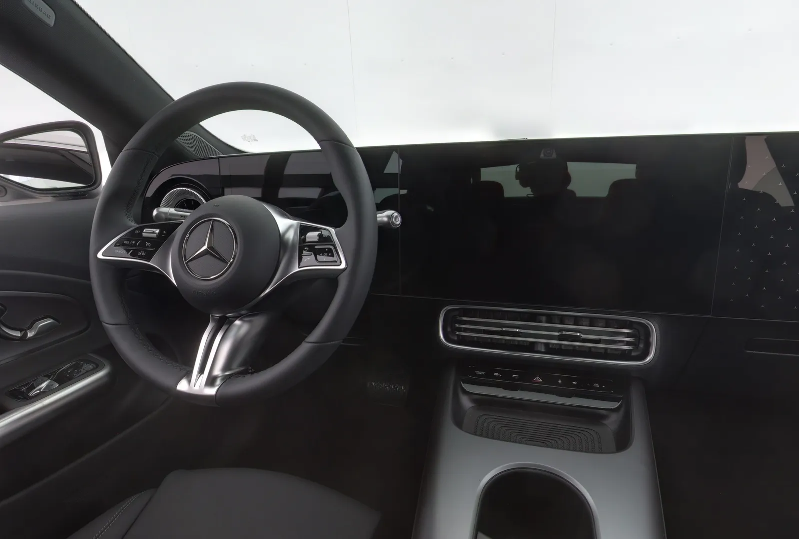 Mercedes-Benz CLA SSJ-994 carousel image