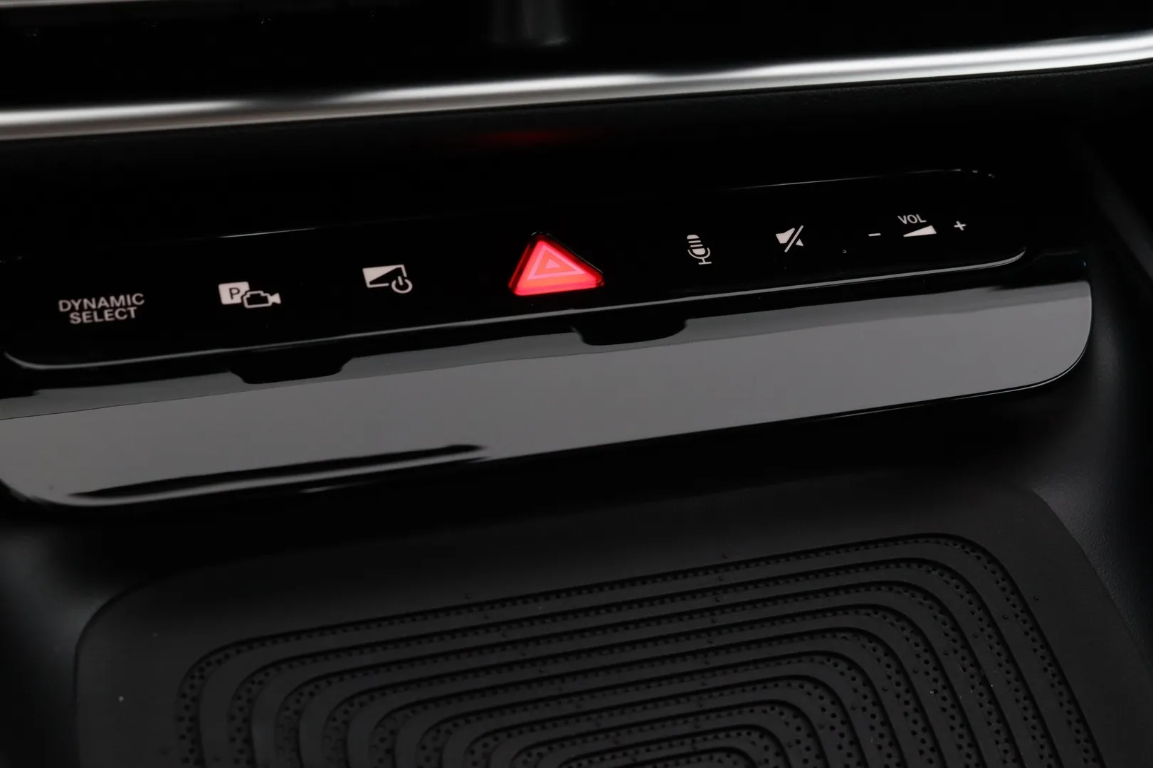 Mercedes-Benz CLA SSJ-994 carousel image