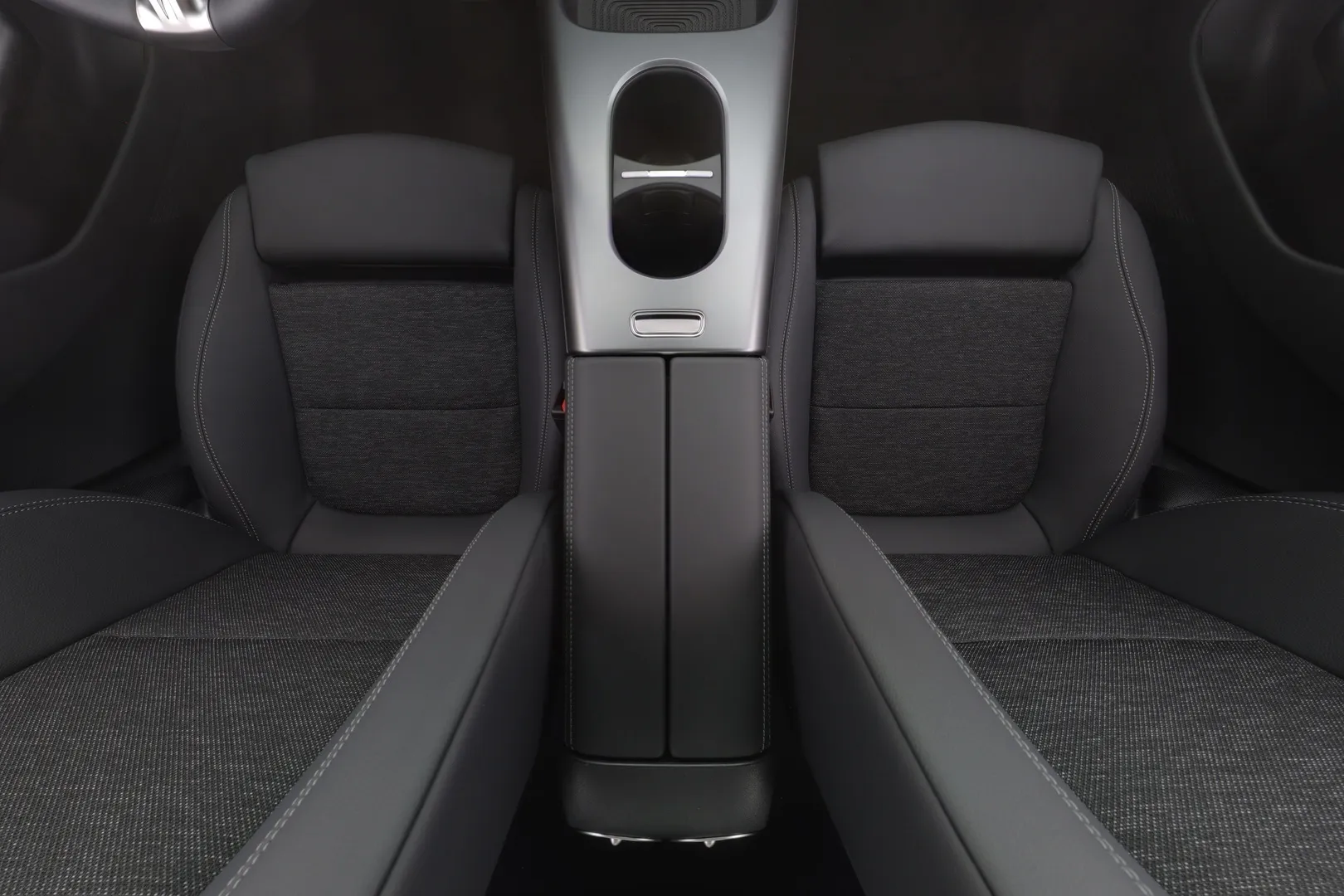 Mercedes-Benz CLA SSJ-994 carousel image