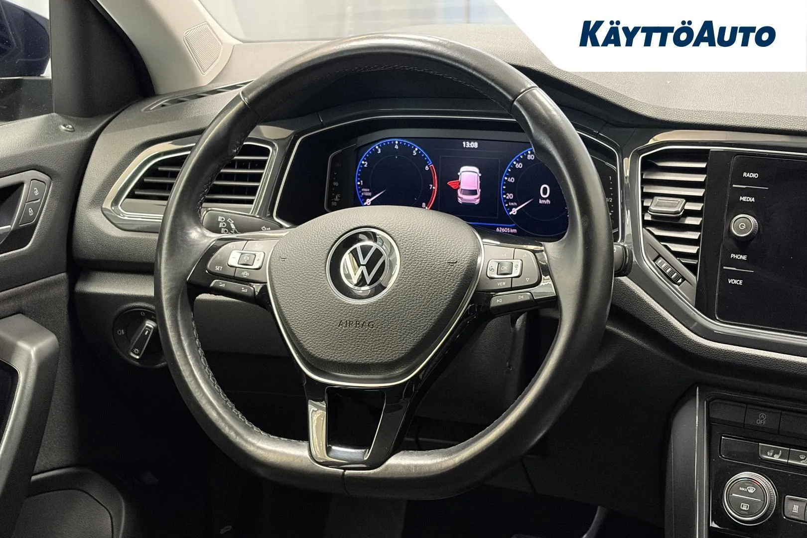 Volkswagen T-Roc GOJ-974 carousel image