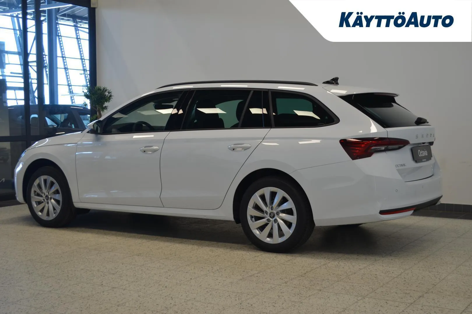 Skoda Octavia FSV-889 carousel image