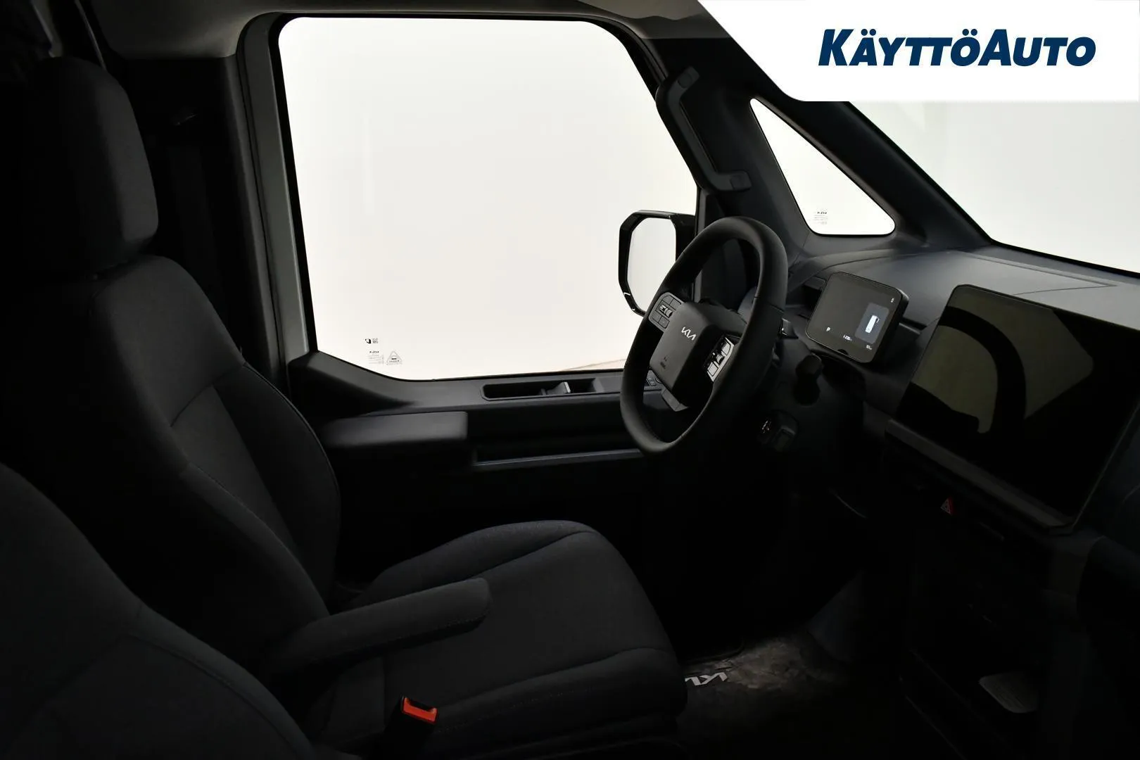 Kia PV5 Cargo YMN-571 carousel image