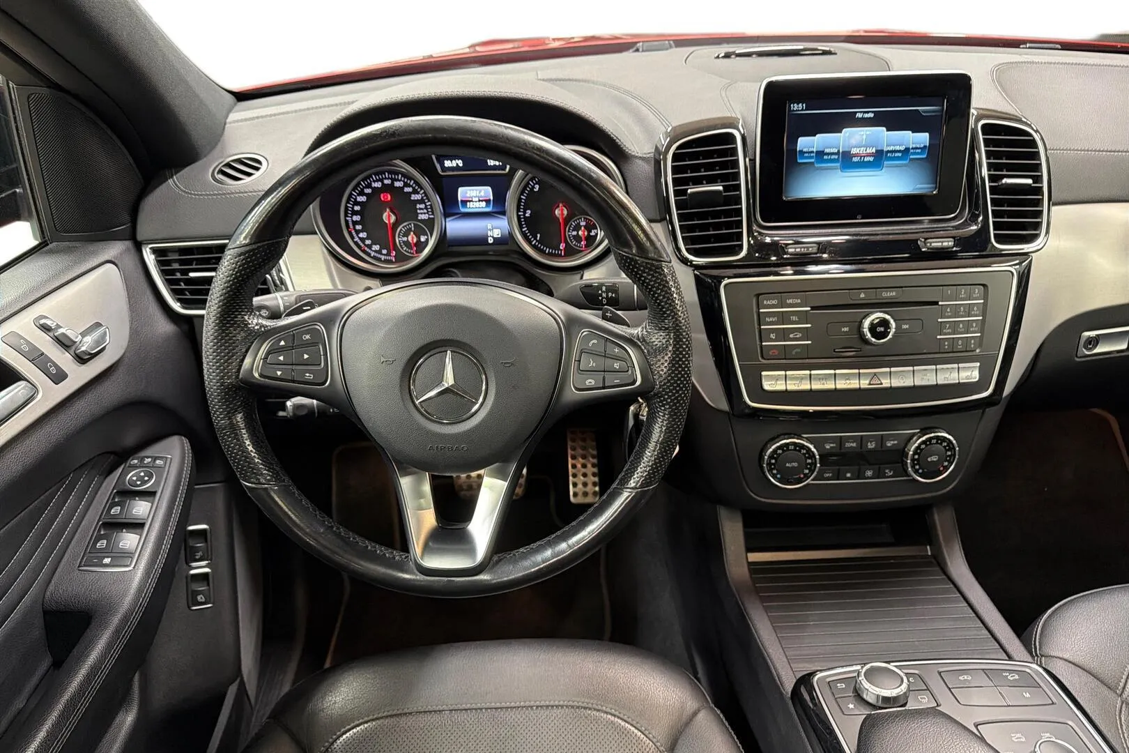 Mercedes-Benz GLE GNZ-787 carousel image