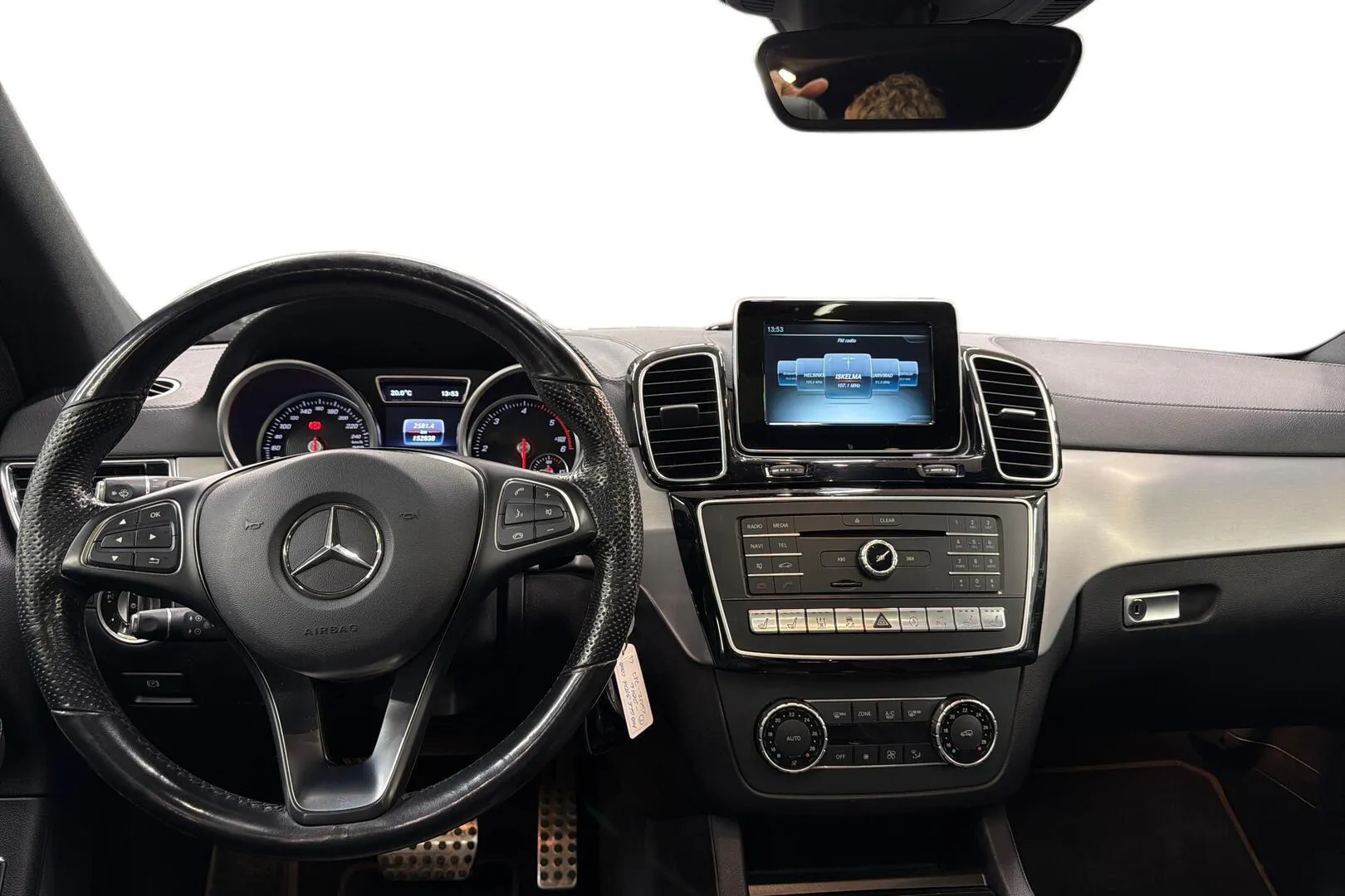 Mercedes-Benz GLE GNZ-787 carousel image