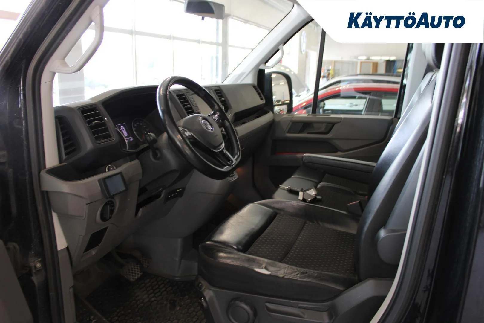 Volkswagen Crafter FNM-946 carousel image