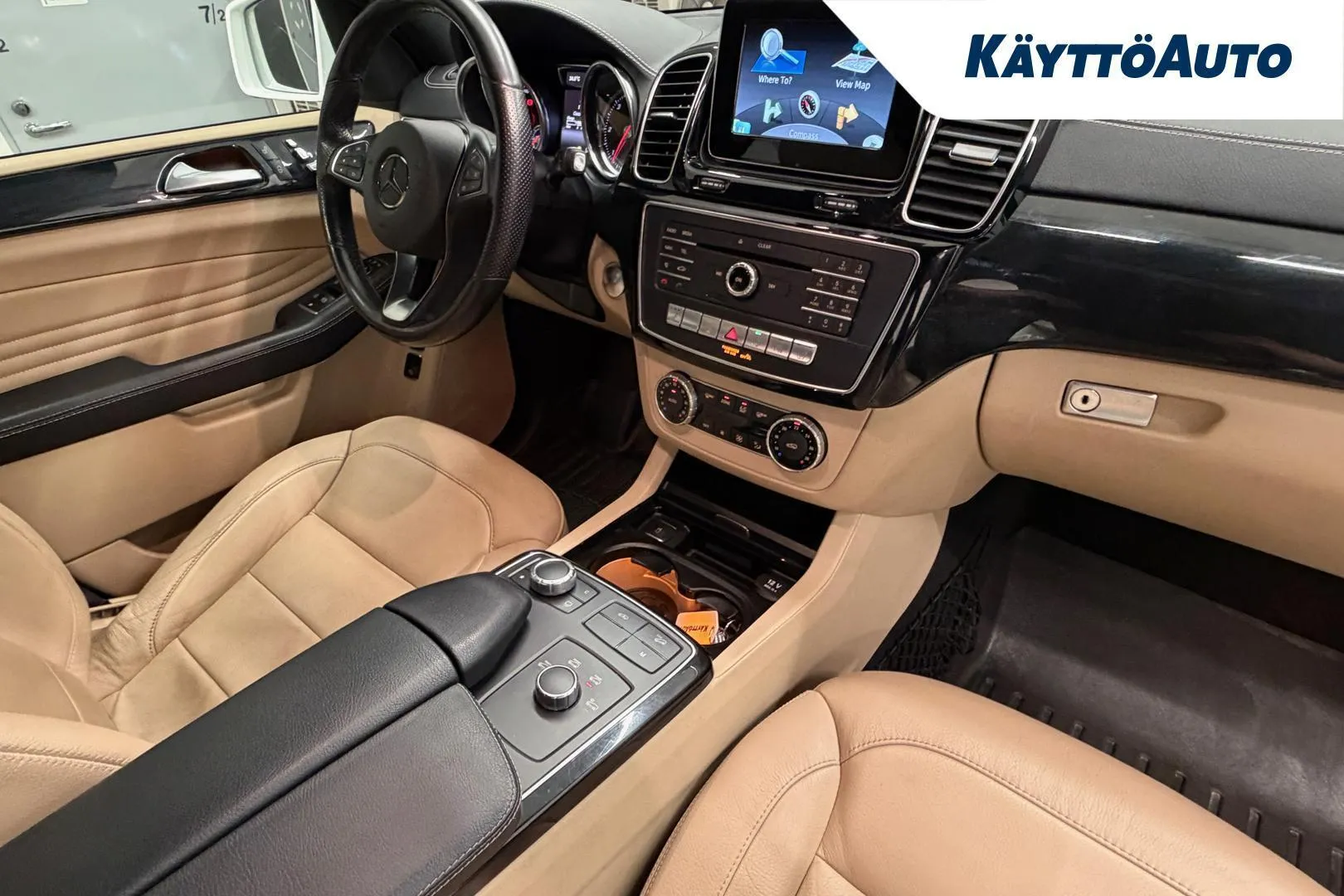 Mercedes-Benz GLE XPC-151 carousel image