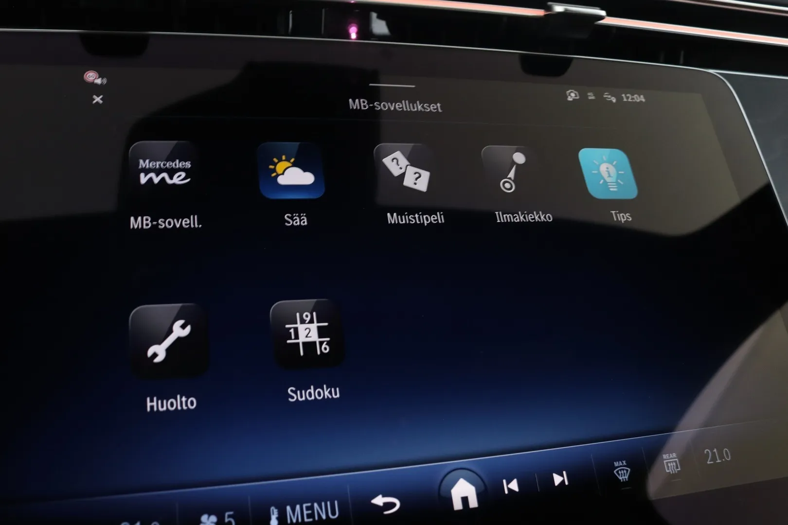 Mercedes-Benz E XTM-141 carousel image