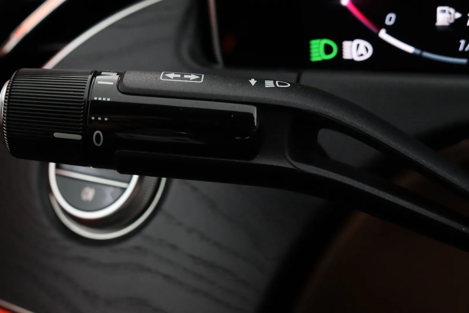 Mercedes-Benz E XTM-141 carousel image