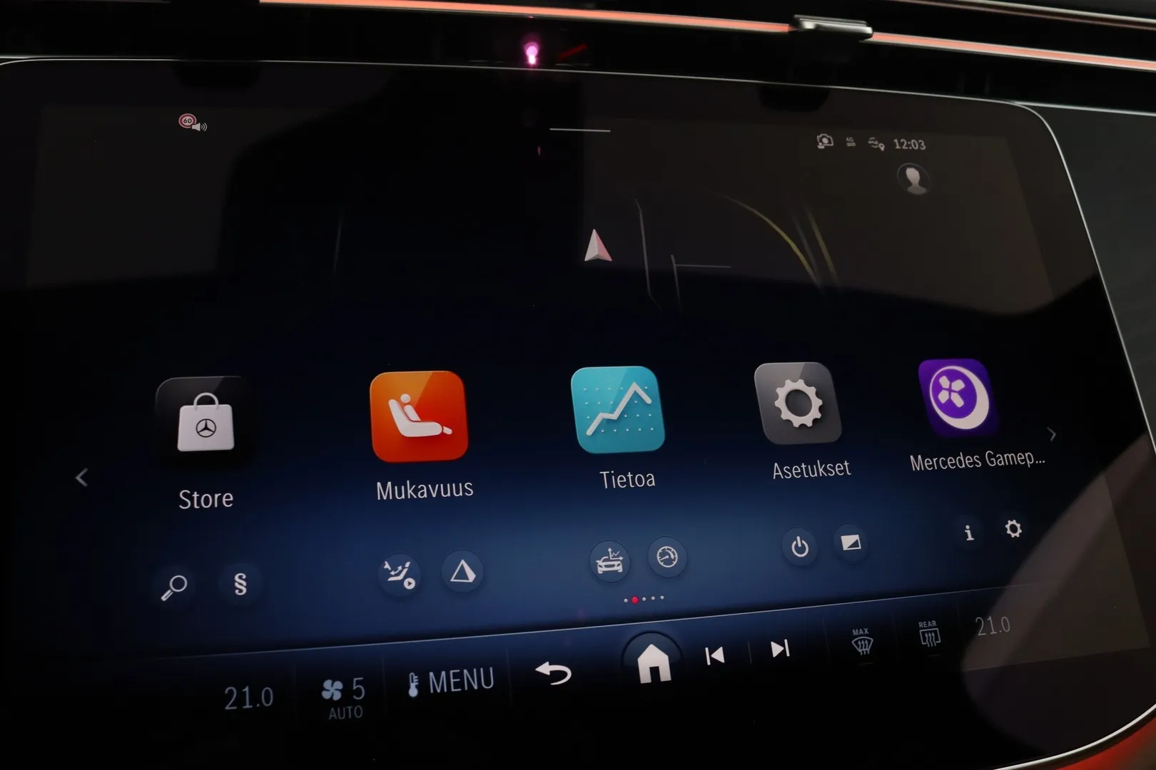 Mercedes-Benz E XTM-141 carousel image