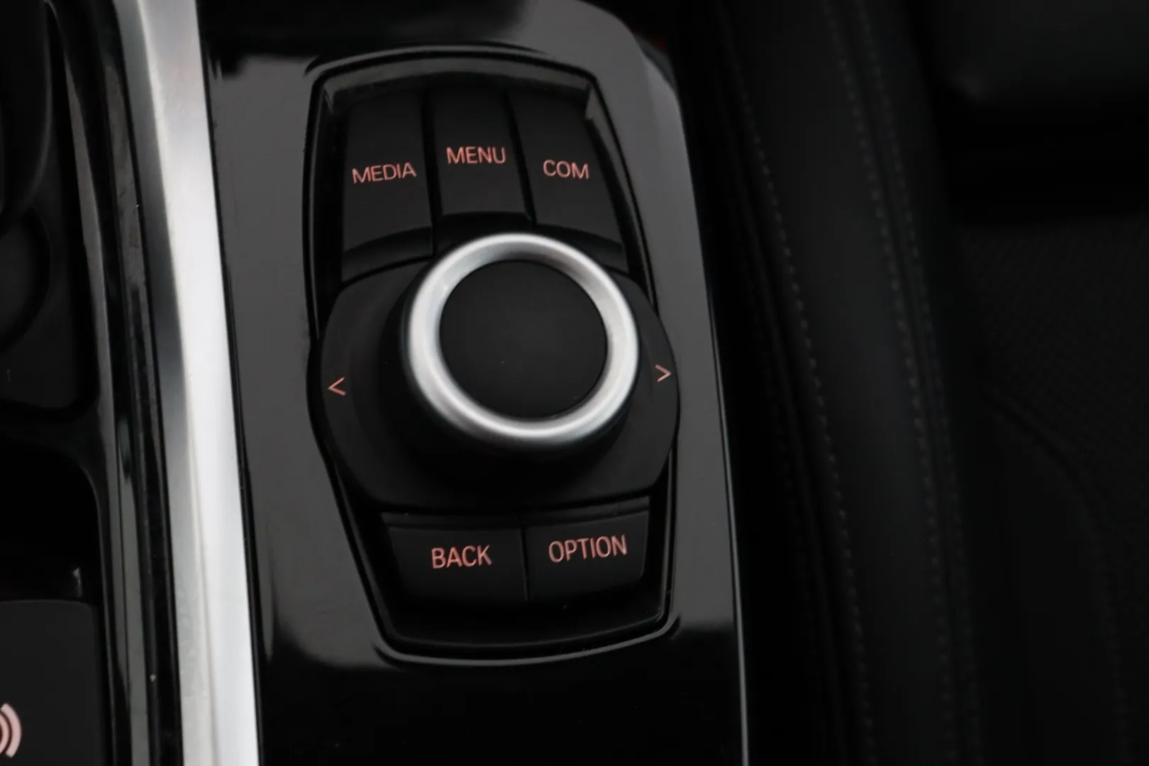 BMW X4 SVZ-404 carousel image