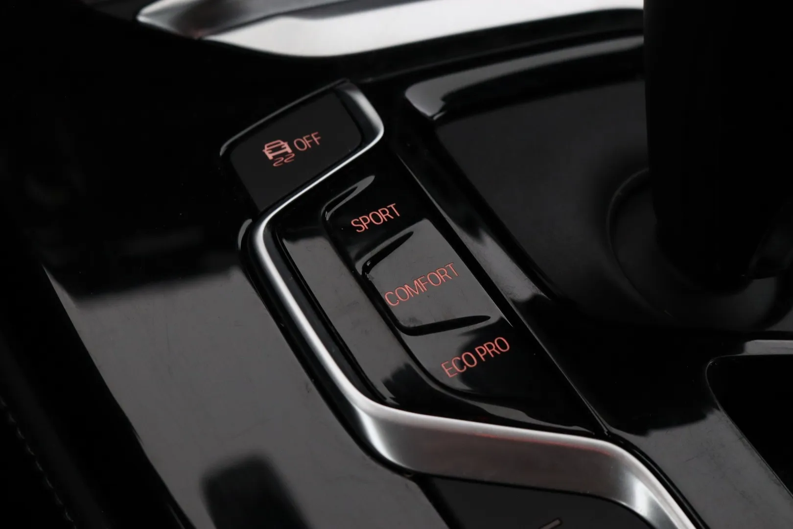 BMW X4 SVZ-404 carousel image