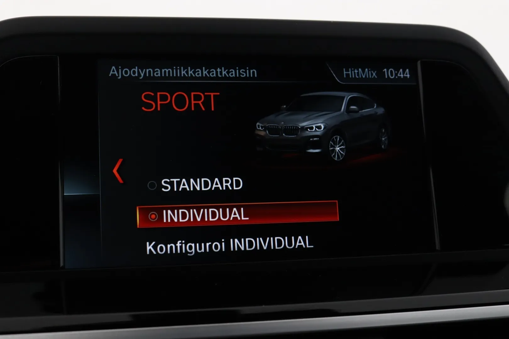 BMW X4 SVZ-404 carousel image