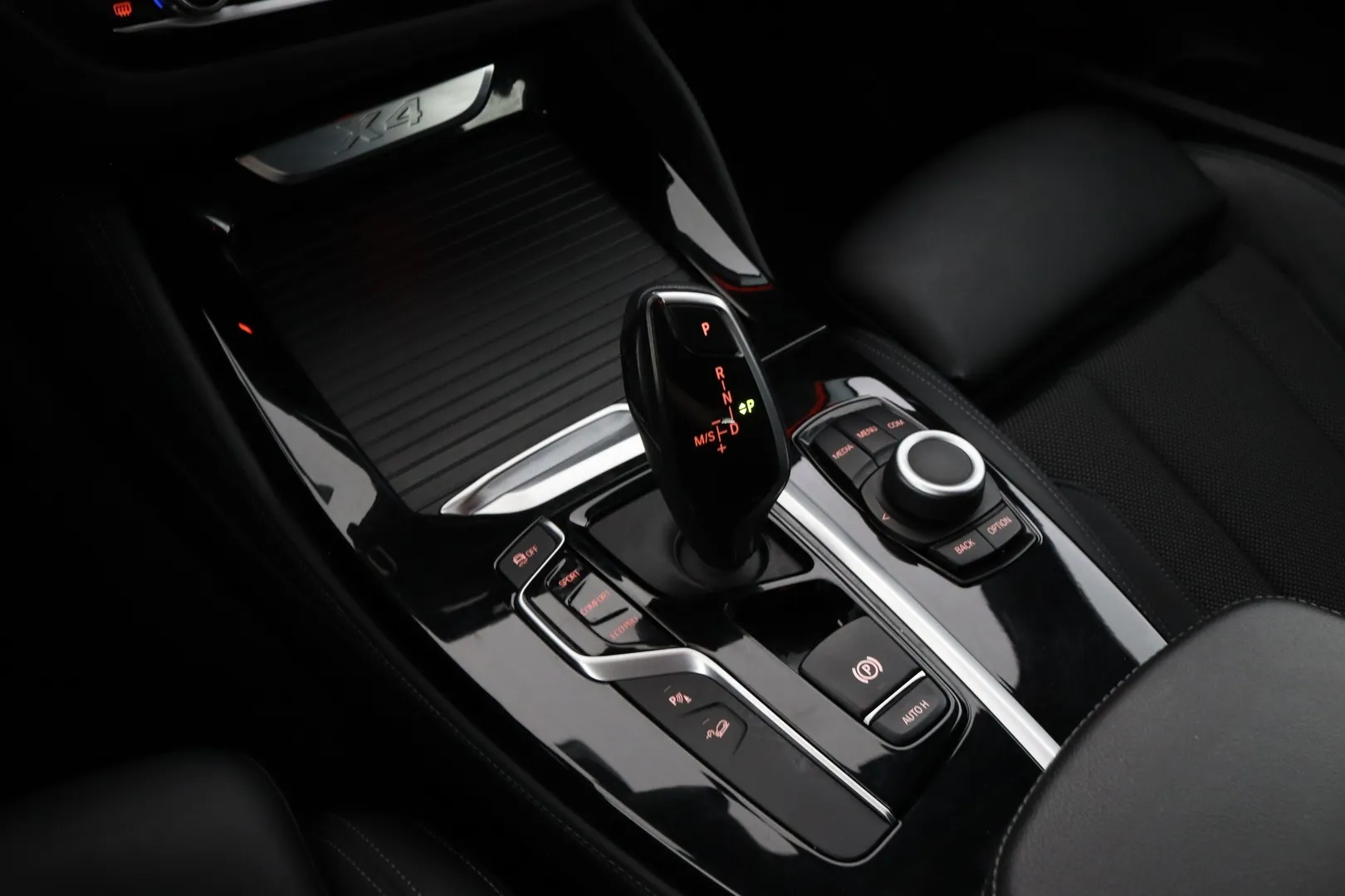 BMW X4 SVZ-404 carousel image