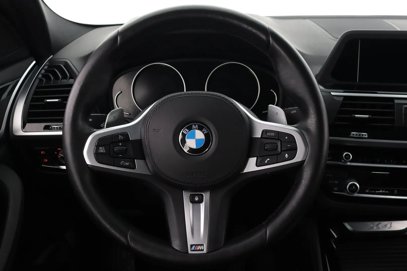BMW X4 SVZ-404 carousel image