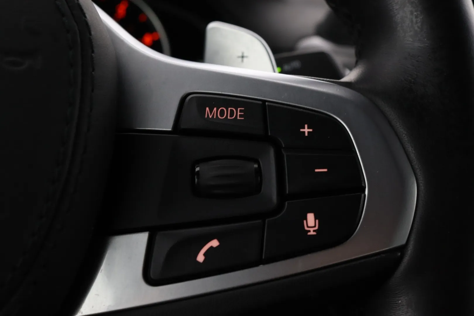 BMW X4 SVZ-404 carousel image