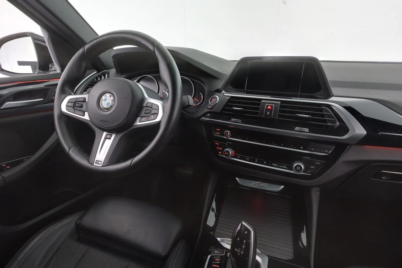BMW X4 SVZ-404 carousel image