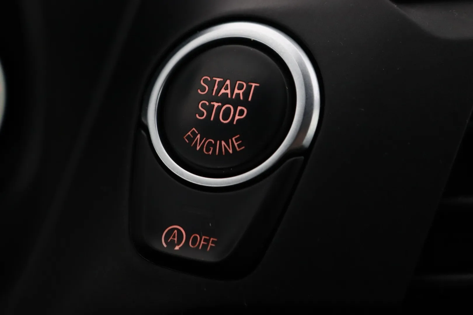 BMW X4 SVZ-404 carousel image