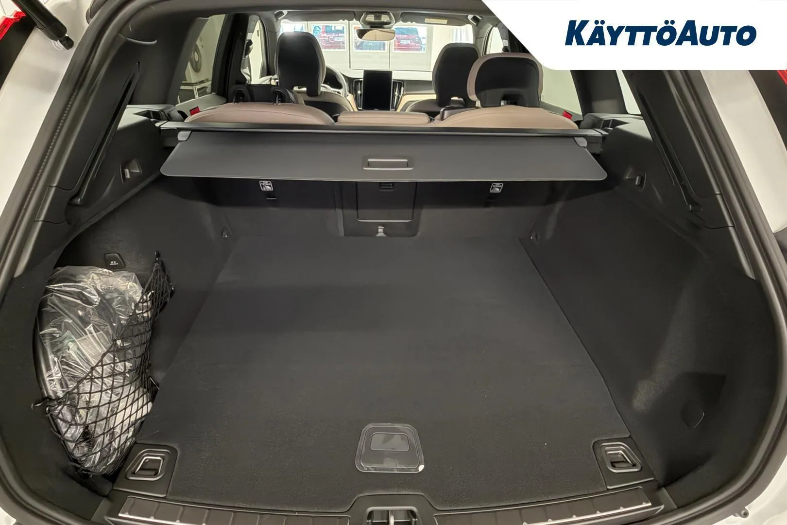 Volvo XC60 FSZ-504 carousel image