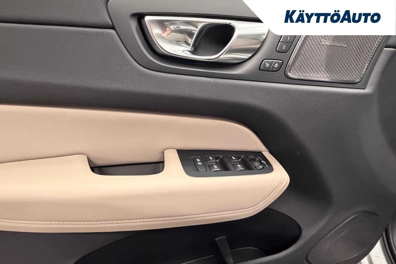 Volvo XC60 T6 AWD Long Range Plus Dark 2027, kuva 7/23
