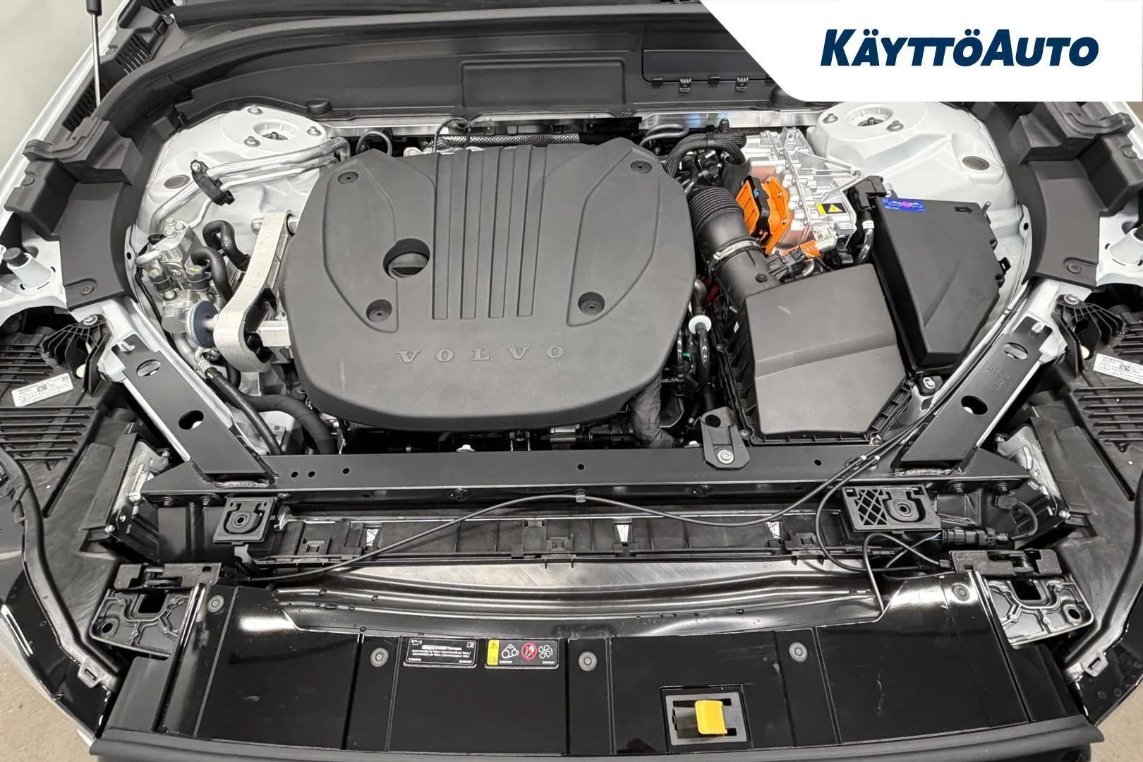 Volvo XC60 FSZ-504 carousel image