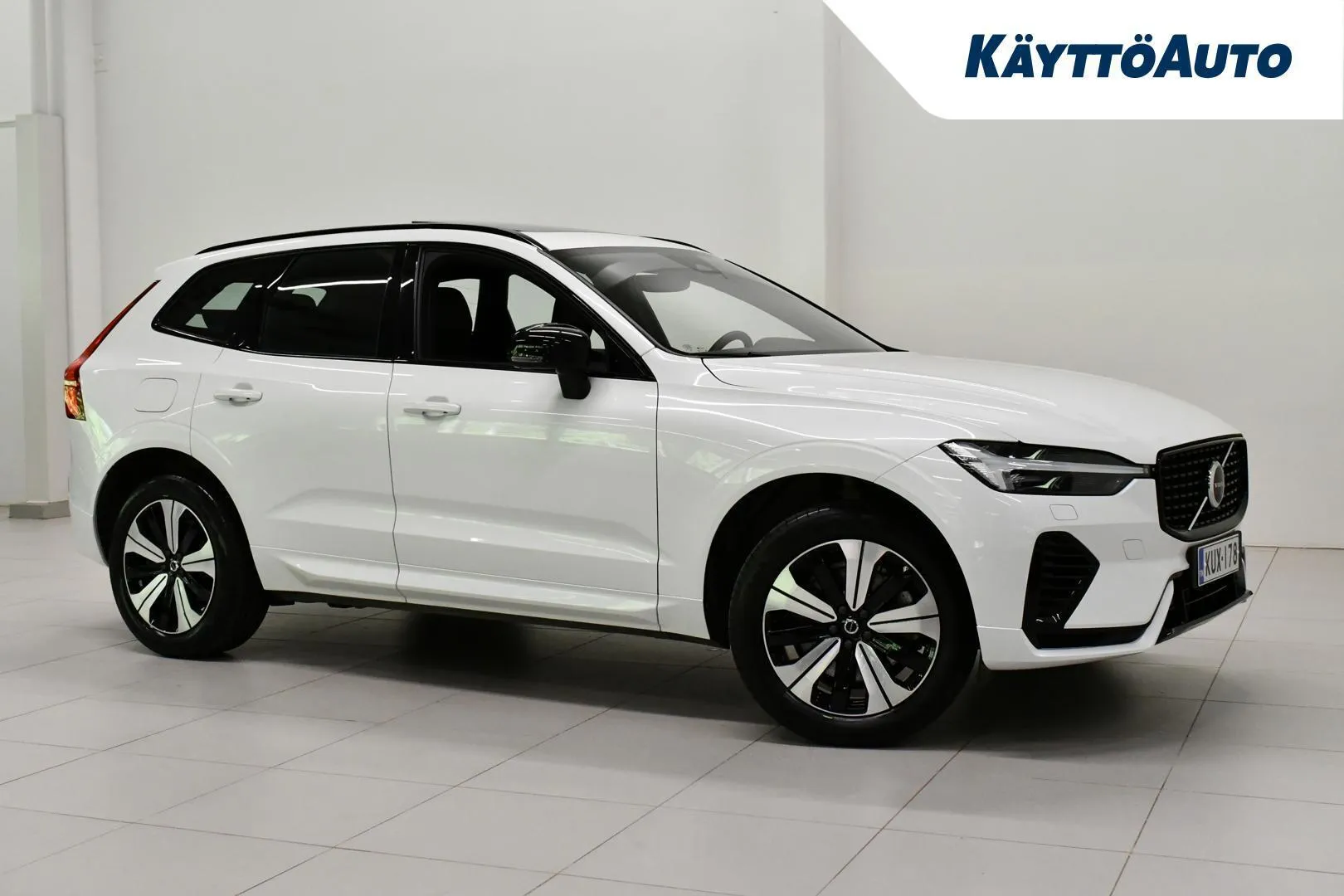 Volvo XC60 KUX-178 carousel image
