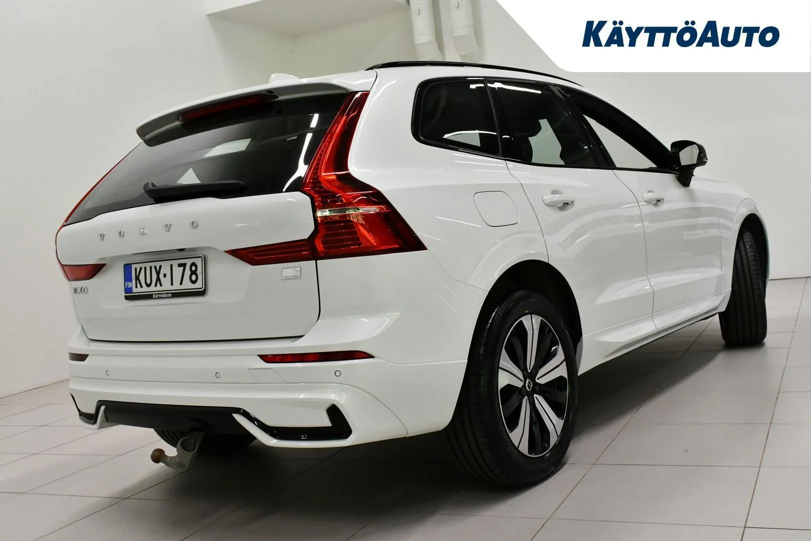 Volvo XC60 KUX-178 carousel image