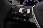 Volkswagen Golf Sportsvan LNC-661 carousel thumbs