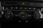 Volkswagen Golf Sportsvan LNC-661 carousel thumbs