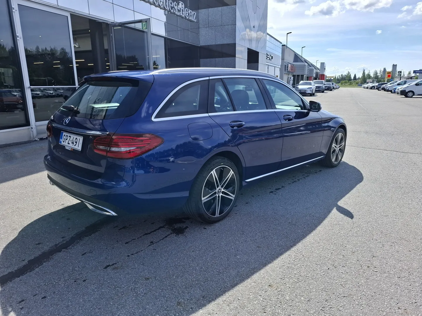 Mercedes-Benz C GPZ-491 carousel image