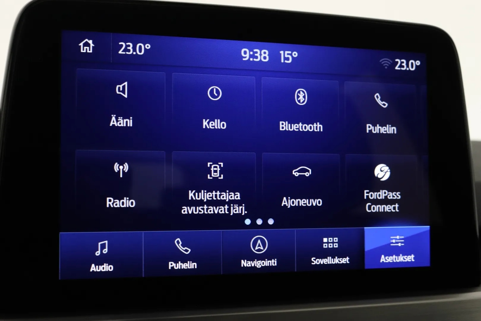 Ford Kuga IPX-133 carousel image