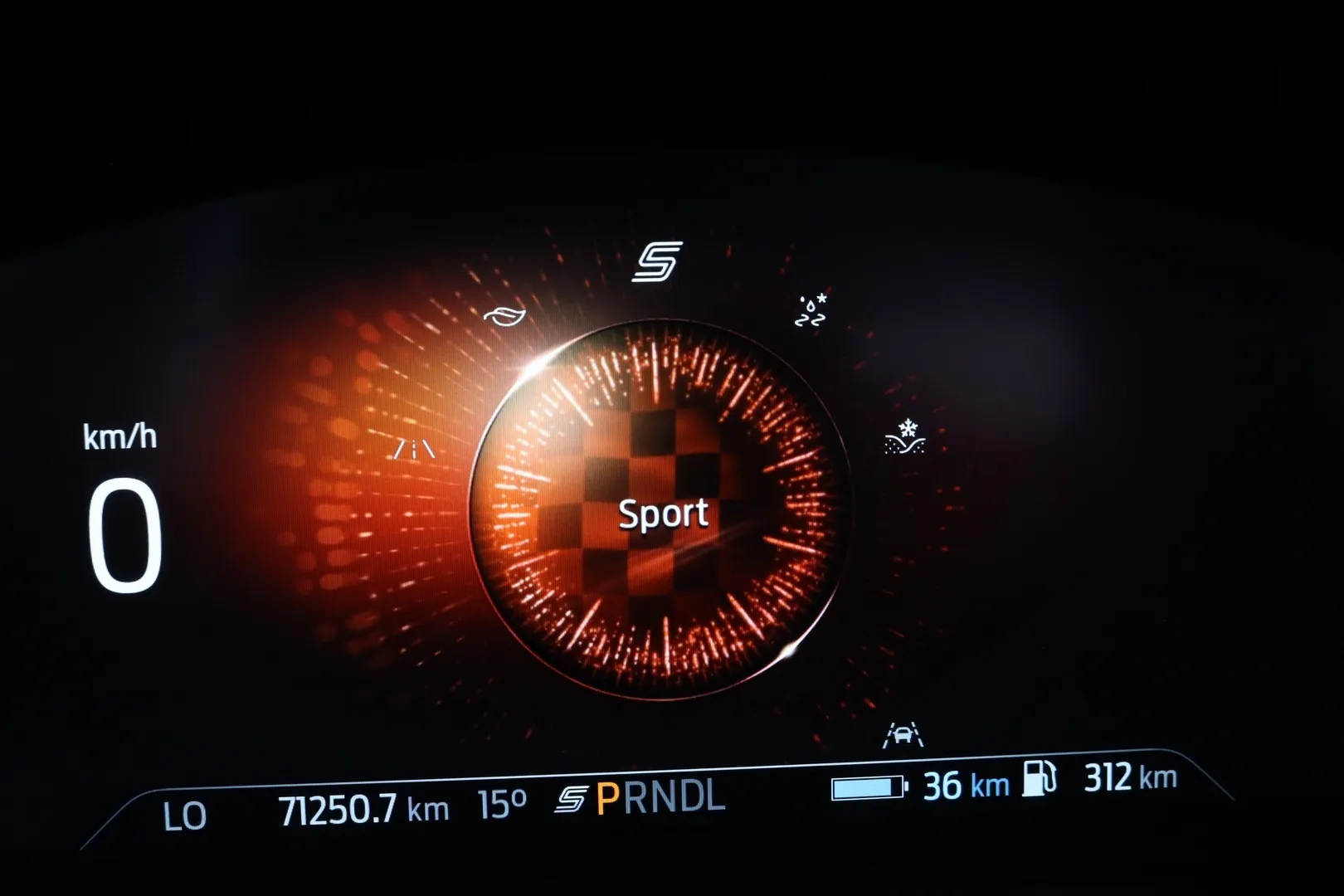 Ford Kuga IPX-133 carousel image