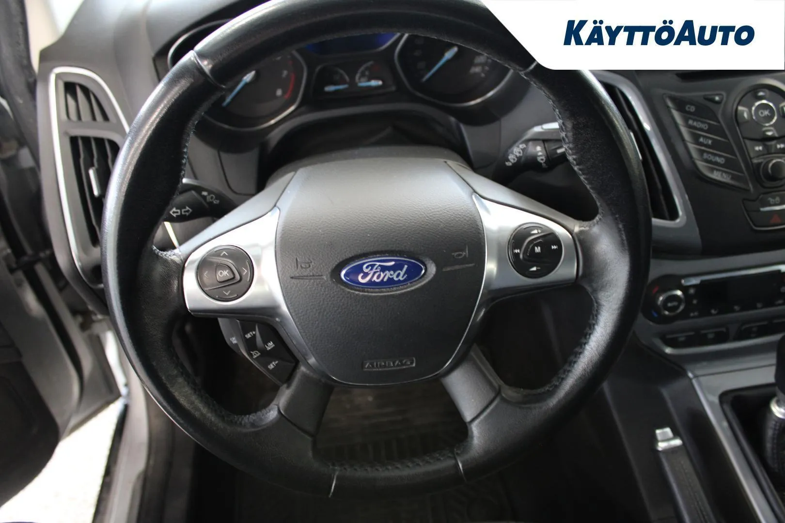 Ford Focus JIX-380 carousel image