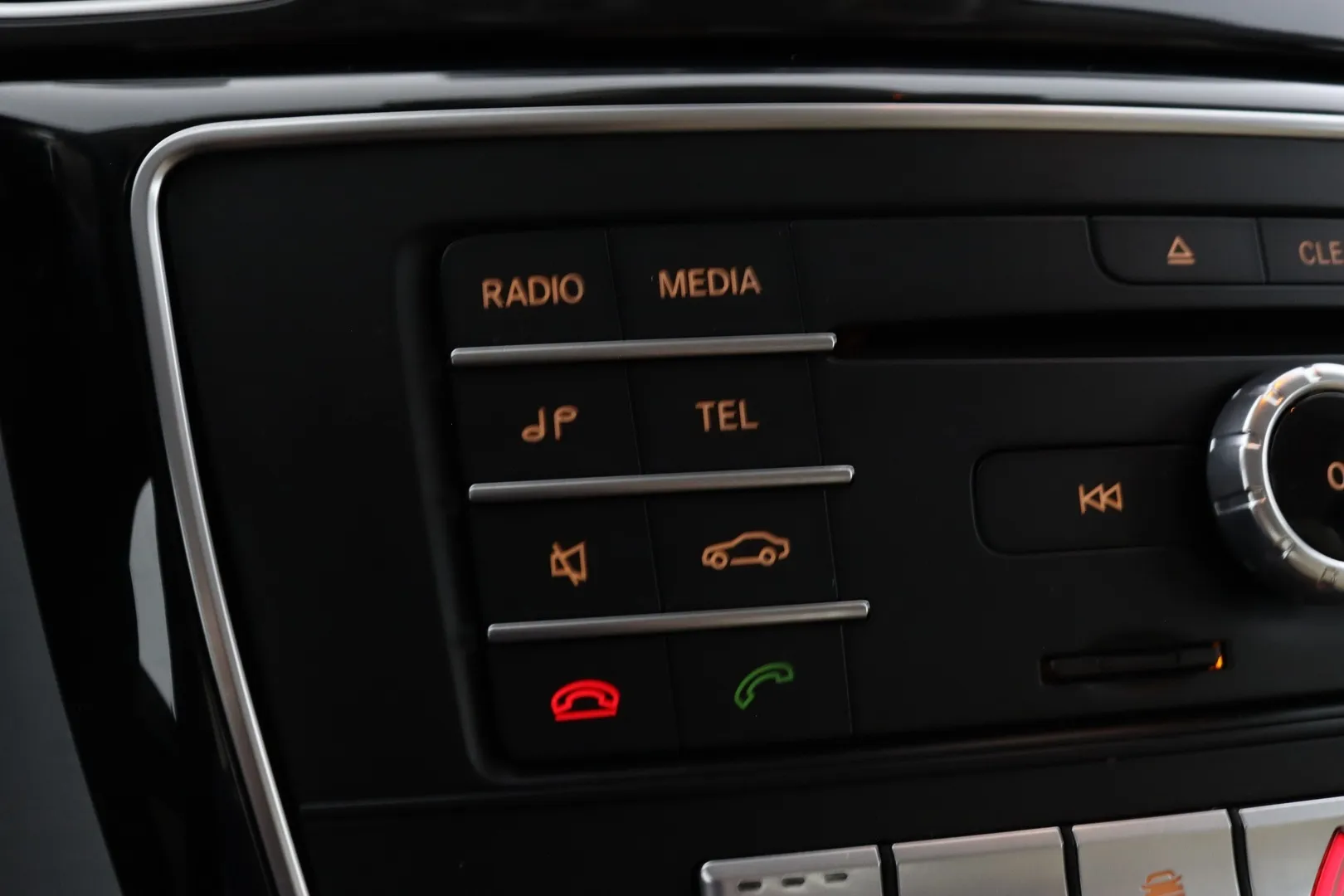 Mercedes-Benz GLE MRZ-906 carousel image