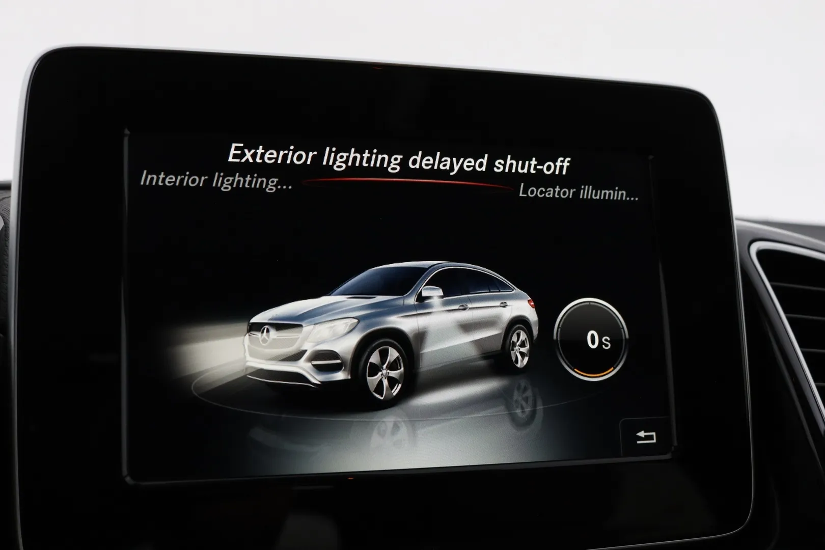 Mercedes-Benz GLE MRZ-906 carousel image